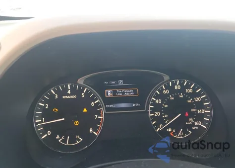 2017 Nissan Pathfinder S z USA, uszkodzony, nr VIN 5N1DR2MM0HC623091